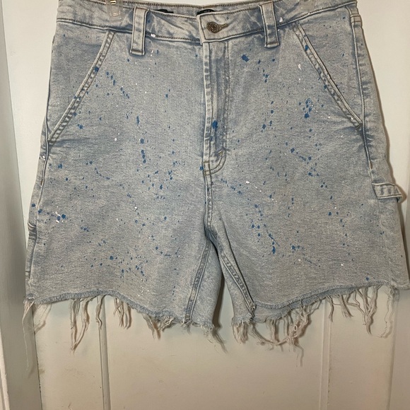 Paint Splatter Cut-Off Jean Shorts - Picture 3 of 10